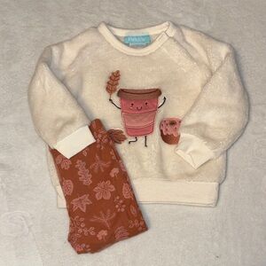 Pekkle Cream Fuzzy Sweater & Rust Floral Leggings Set - Cute Cupcake Applique